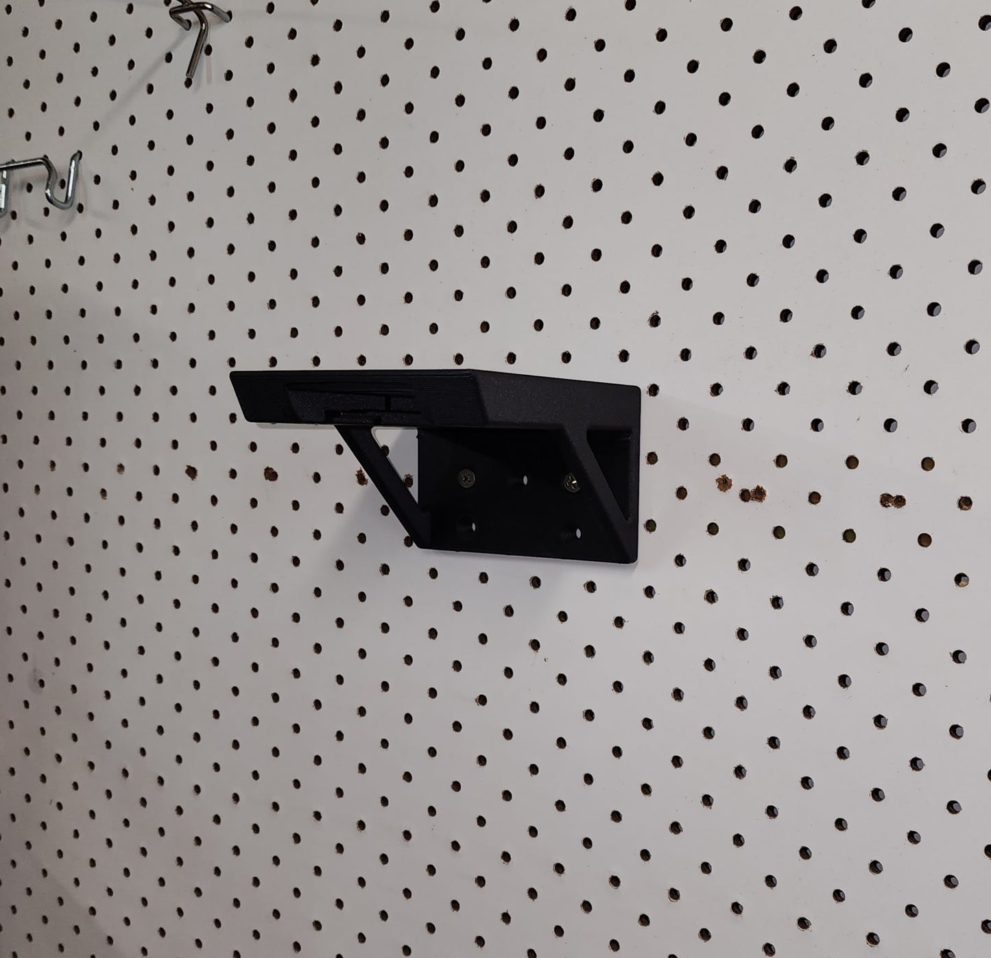 3D Printed Dewalt Battery Wall Mount Holder (Large - Flat)